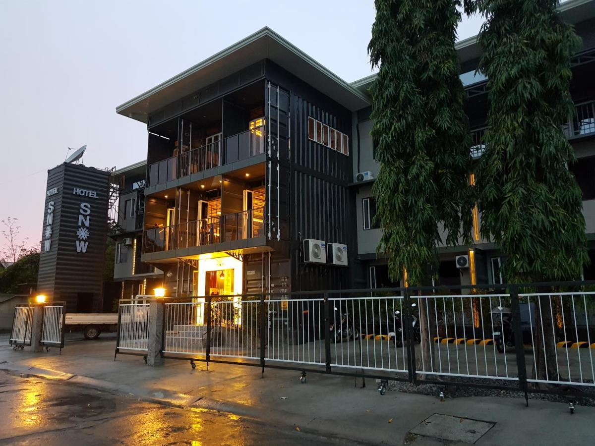 Hotel Snow Angeles Eksteriør bilde